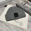 Luxury Fashion Loewee Hat Designer Beanie Caps Mens Women Fall/Winter Top Quality Wool Warm Knit Hat 694