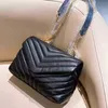 حقيبة الكتف في حقيبة اليد الفاخرة لولو مصمم Seam Leather Layes Metal Hights Hight Clamshell Messenger Hife Box