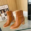 Designer-Stiefel, Damenschuhe, 100 % Leder, Gürtelschnalle, Wüstenstiefel, zum Schnüren, Damenbrief, dicke High Heels, Winterschuh mit grobem Absatz, große Größe 35–41–42, Schwarz, Braun