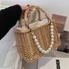 Borse da sera Design semplice Catena di perle Borsa da donna 2023 Borsa quadrata in rattan Cesto intrecciato Mano casual