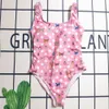 23SS Summer Women Designer Bikini z literami najwyższej jakości oddychające 2-częściowe stroje kąpielowe dla kobiet seksowne kostium kąpiel