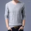 Pulls pour hommes Automne Hiver Hommes Pull à manches longues Solide Jacquard Vêtements coréens Casual Polyvalent Mode Pull Lâche Col V Top en tricot