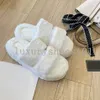 Women Slippers Winter Indoor Home Fur Slippers House Full Furry Soft Fluffy Flats Heel Luxury Designer Shoes Casual Slippers