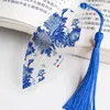 Marcapáginas con diseño de hoja de porcelana azul y blanca china con borlas para amigos, regalo para estudiantes, estilo clásico