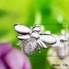 Charme Creative Fly Bee Ear Stud Boucles d'oreilles pour femmes filles Or / Argent Couleur Mignon insecte Animal Boucles d'oreilles Charme Bijoux de mariage de mariée W0422