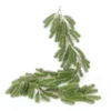 Dekorative Blumen, künstliche Weihnachtsgirlande, gewundene grüne Pflanzen, Ranken, Kiefernnadeln, für Hochzeit, Party, Zuhause, Feiertage, Wintertisch