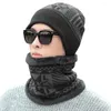 Berets Neck Warmer Hat Men's Suits Knitted Scarf Two-piece Mens Hats Fitted Leggings