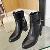 Designer-Stiefel, Damenschuhe, 100 % Leder, Gürtelschnalle, Wüstenstiefel, zum Schnüren, Damenbrief, dicke High Heels, Winterschuh mit grobem Absatz, große Größe 35–41–42, Schwarz, Braun