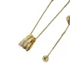 Collier de créateur Collier de luxe classique Pendentif femmes Colliers Femmes 18K Or Lettre Pendentif Luxe Fanshion Bijoux Colorfast Cadeau hypoallergénique