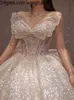 Wangcai01 Dubai Luxuryラインウェディングドレススパンプラスサイズのチャペル列車の恋人Vestido de Noviaアップリケ型ブライダルウェディングガウンカスタムメイド