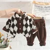 Pijamas de inverno bebê menino roupas conjunto gulfna criança outono jaquetas calças outfits xadrez velo casaco veludo sweatsuits 231122