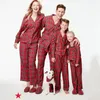 Tenues assorties pour la famille Pyjamas de Noël en famille Plaids rouges Vêtements assortis pour la famille Automne Hiver Tenues de couple assorties Vêtements de nuit pour parents et enfants 231123