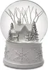 100 mm White Christmas Snow Globe z San Francisco Music Box Company