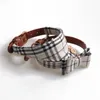 Collari per cani Guinzagli Aminger New Bow Collar Dog Triangle Sciarpa Collare per animali domestici con corda da traino