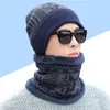 Berets Neck Warmer Hat Men's Suits Knitted Scarf Two-piece Mens Hats Fitted Leggings