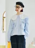 Damesblouses Originele ontwerper Lange mouw Blue Striped Shirt Rapel Bloem Decoreerde katoenen top T-shirt voor dameskleding