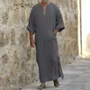 Ethnische Kleidung YUFEIDA Männer Lange Leinen Jubba Thobe Kaftan Muslimischen Arabischen Islamischen V-ausschnitt Ärmel Solide Baumwolle Robe Arabia Mann Abaya