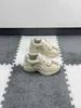 Luxe kinderschoenen leer Peutersneakers met dikke zolen babyproduct Maat 26-35 Doosverpakking meisje jongen loopschoenen 25 november