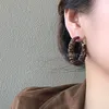 Boucles d'oreilles en cuir en forme de C pour femmes et filles, tendance, géométriques plissées, grand cerceau rond, bijoux de fête de voyage, nouvelle collection