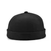 Berets modne kobiety czaszka czapka capual solid męskie lato jesienne krótka bzdurka czapka czapka unisex hip hop hats kropla