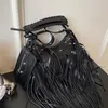 Avondtassen punkstijl dames tassen ontwerper luxe klinknagels handtassen tassel motorfiets tas dames pu lederen stijlvolle kruislichaam schoudertas 230422