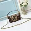 Mini väska glidkedjans väska kvinnor designer lyxväska axelväska topphandtag handväska leopard animalier mönster baguette väska crossbody tote halloween koppling väska