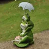 Décorations de jardin Grenouille Résine Statue Tenir Parapluie Figurines Animaux Gnome Étanche Cour Extérieure Décoration 230422