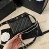 22P Womens Lambskin Classic Mini Flap Fanny Packs Bags Chain Strap Cross Body France Girls Tiny Quilted Purse Luxury Designer Tiny9888459