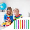 Favore di partito 5pcs Bobina di tubo di plastica colorata Giocattoli creativi del cerchio per bambini Sviluppo precoce Giocattolo pieghevole educativo Colore casuale