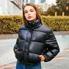 Parkas pour femmes hiver épais chaud recadrée doudoune femmes noir cuir PU élégant fermeture éclair manteau coton rembourré Punk vêtements d'extérieur 2023 231123