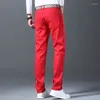 Calças de brim masculinas velo inverno cor vermelha moda em linha reta calças finas casuais marca masculina estiramento denim calças outono