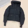 Mäns nerjackor Kvinnor Puff Hooded Designer Parkas Mens Women Dragklapp Varma tröjor par Coats Letter Winter Outwear Black