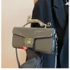 Designers Leopardväskor för kvinnor handväska plånböcker och korthållare mjuk kohud pu tote crossbody axel lyx mode lanv liten fyrkantig väska