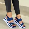 Sandalen 2022 Zomer Solid Solid Eén-line gesp dames Casual Sandals Platform Ronde hoofd Vrouwelijke Zomer Slippers Lady Casual Sandaal Sandaal Maat 35-43 AA230422