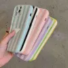 Designer Stripe Creamy Summer Dopamine Trend Phone Cases pour Apple iPhone 14 13 12 11 Pro Max Luxe Soft Silicone Full-body Mobile Cell Back Covers Fundas Coque Rose