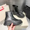 Womens Casual Sapatos Martin Bota Luxo Designer Plataforma Sapatos Preto Mens Viagem Wedge Ankle Boots Couro Top Quality Escalada Booties Menina Rain Boot Ao Ar Livre Com Caixa