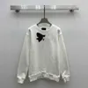 Women's Hoodies Sweatshirts Designer Autumn and Winter New Playful and Sweet Style Sequin Bow fashionabla runda nacken Loose and Slimming tröja DIR9