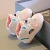 Barn anti-slip slitstarka casual skor flickor pojkar barn mjuk ensam småbarnskor baby andningsbara sport sneakers storlek 21-32