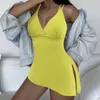 Vestidos casuais Mulheres 2023 Mujer Solid Swimsuit-traje atraente para o traje de banho crossover resistente a poliéster para senhora