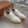 MENS in pelle in cambio da uomo Loro Walk Scarpe Sneaker di lusso di tipo Sneasse Sneasse Sneakers Designer Designer Designer Abito per il tempo libero Spazza Fedele Officiale di grandi dimensioni 35-46 con scatola