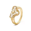 Classic Clover Diamond Butterfly Rings Designerka kobiety Man Love Gold Siery Chrome Heart Ring Pierścień walentynki Mothers Prezent