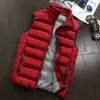 Gilets pour hommes 2023 automne hiver nouveaux hommes coton gilet veste couleur unie sans manches vers le bas gilet veste mâle gilet décontracté manteau grande taille 5XL T231123