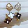 Classic Clover Diamond Butterfly Rings Designerka kobiety Man Love Gold Siery Chrome Heart Ring Pierścień walentynki Mothers Prezent