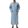 Vêtements ethniques Hommes Musulman Saoudien Jubba Kaftan Lâche Pleine Longueur Thobe Robe Top Vintage V Cou Robes Hommes