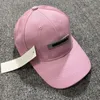 Mens Designer Baseball Caps Justerbara gummibokstäver Kvinnor Luxury Ball Cap Summer Brand Casquette Cotton Blending Sport Hats Golf Bonnet