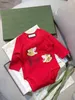 Nieuwe peuter jumpsuits Dierenpatroon afdrukken pasgeboren babykleertjes Maat 56-80 Feestelijke rode baby Gebreide bodysuit Nov25