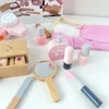 Nuovo tavolo da trucco simulato per bambini in legno Scatola da toeletta in stile familiare Giocattolo in legno per bambina in legno da 3-4 a 6 anni