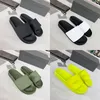 Herr- och kvinnors tofflor säljer designer unisex strand flip-flops 2023 mode tofflor skateboardskor paris skateboard skor