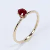 Cluster ringen klassieke serie zes tanden ingelegde ruby ​​facetted kroon diamant opening verstelbare ringlicht luxe charm dames zilveren sieraden