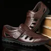 Kuhläppchen männliche Sandalen echte Männer Leder Leder Sommerschuhe Outdoor Strandrudler Business Casual Roman 237 87104